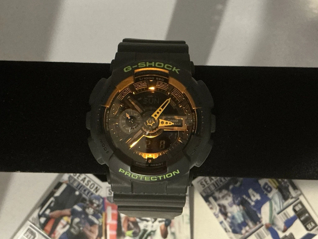 RARE! Casio GA110LN-8A (5146) Black/Neon Green Series Men's Watch NEW BATTERY!
