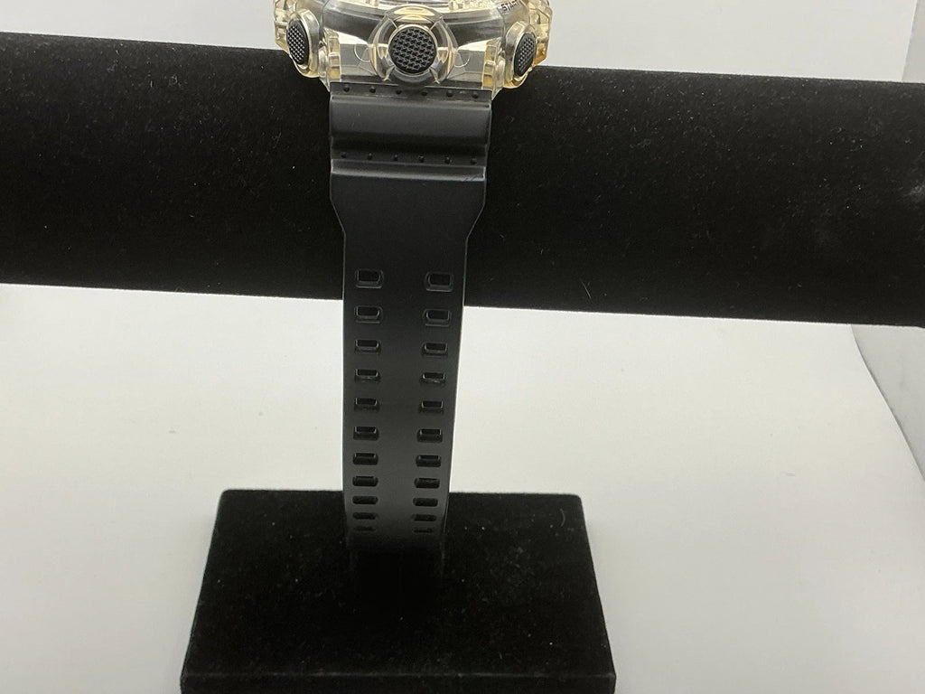 CASIO G Shock 5522 , GA -700 SKC /Grey Camo Skeleton Series/New Battery